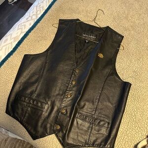 Wilsons Black Leather Vest size Medium